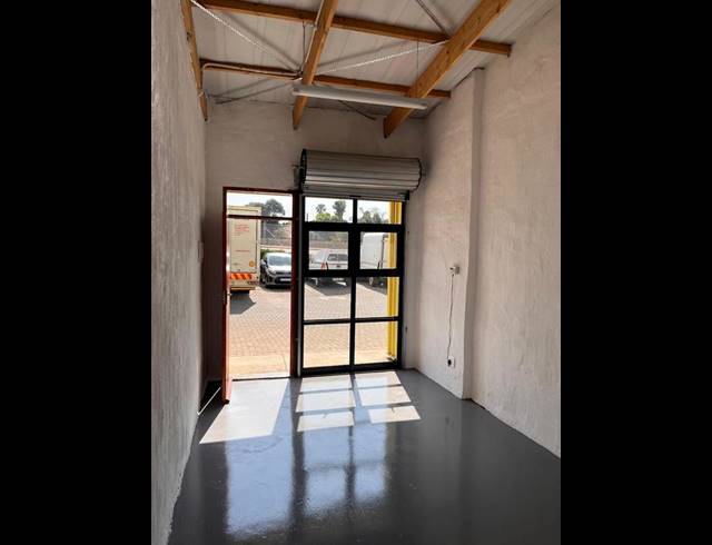 BUSINESS PROPERTY TO RENT IN SILVERTON